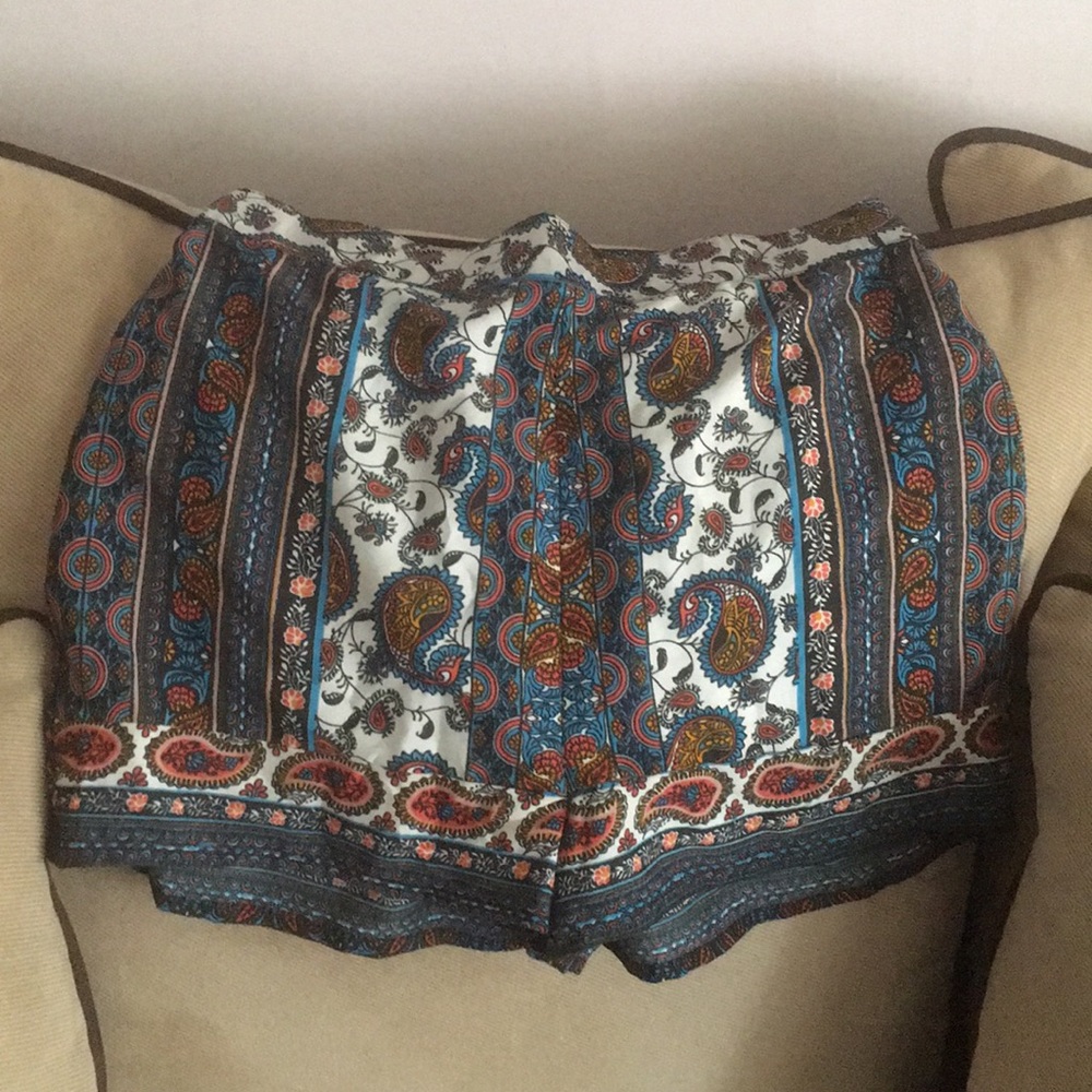 Short set - Picture 5 of 5